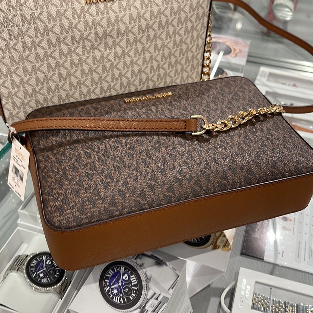 Michael Kors Jet Set Item Large East West Zip Crossbody Brown Signature - Picture 16 of 16